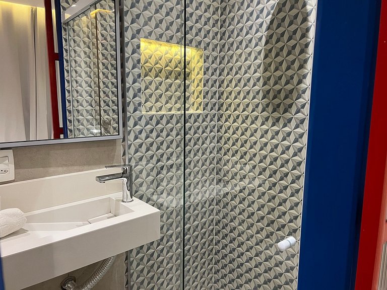 Copacabana Tonelero Near Subway Station