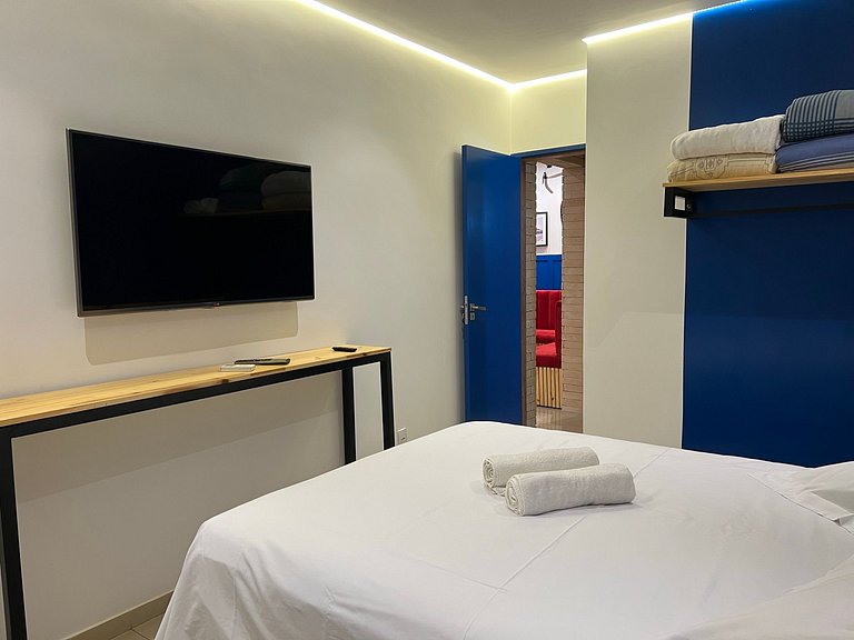 Copacabana Tonelero Near Subway Station