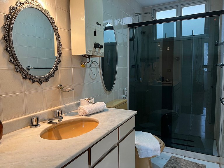 Apto2 qrt, garage, in front of the subway