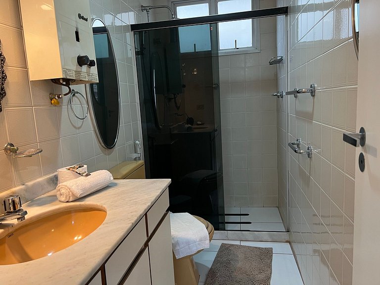 Apto2 qrt, garage, in front of the subway