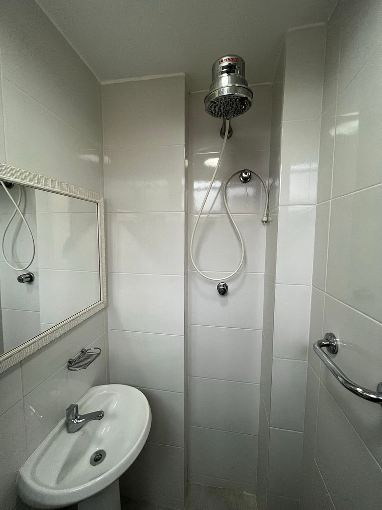 Apto2 qrt, garage, in front of the subway