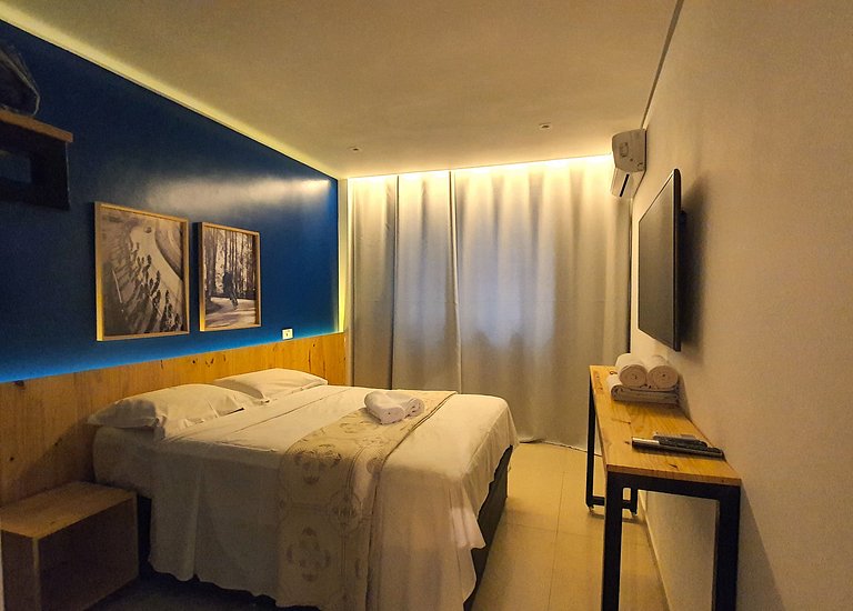 Copacabana Tonelero Near Subway Station