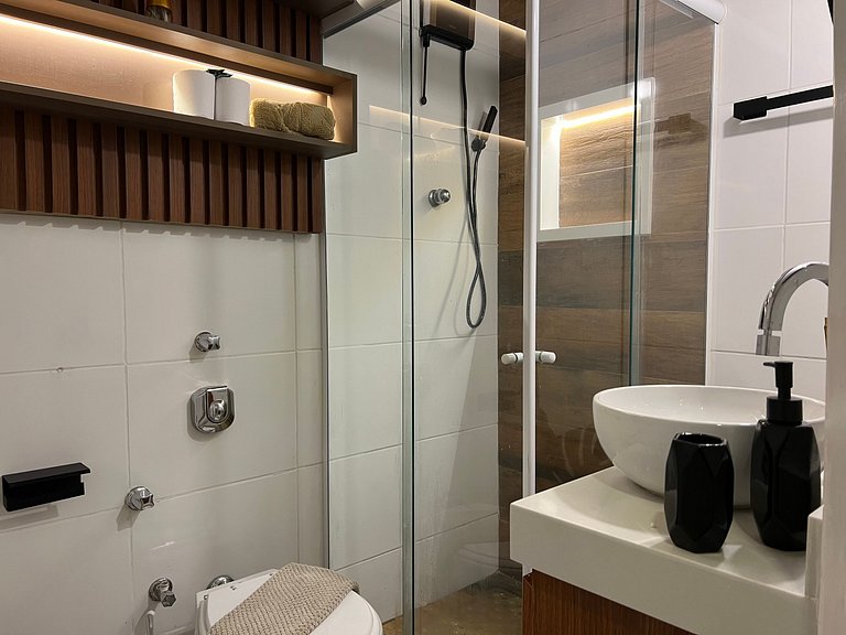 Studio recem reformado pertinho da Praia!