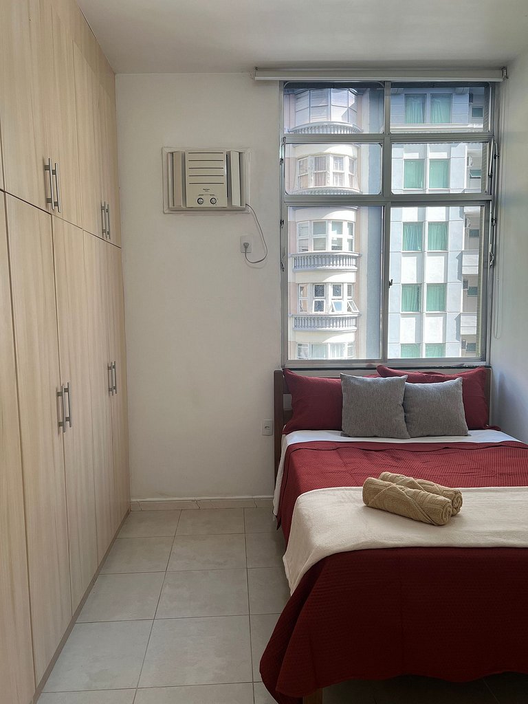 Apto Próximo a praia Leme 140