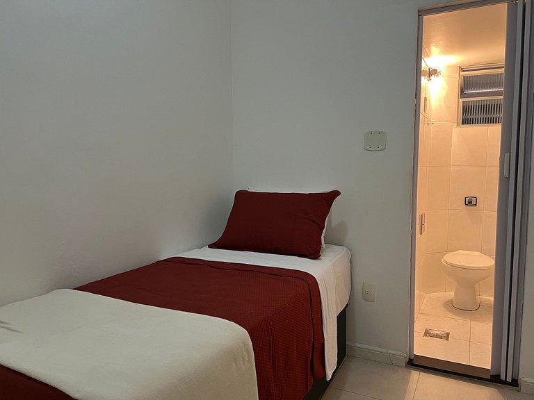 Apto Próximo a praia Leme 140