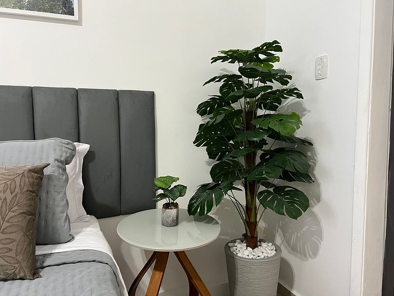 Amplo Studio Recem reformado a 5 min da praia