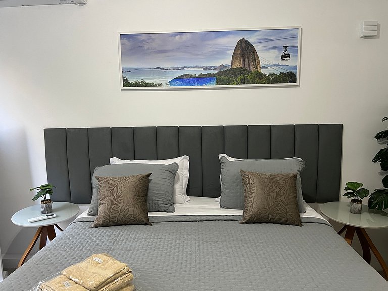 Amplo Studio Recem reformado a 5 min da praia