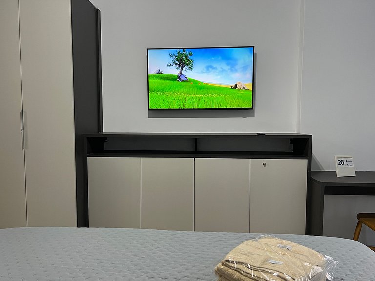 Amplo Studio Recem reformado a 5 min da praia