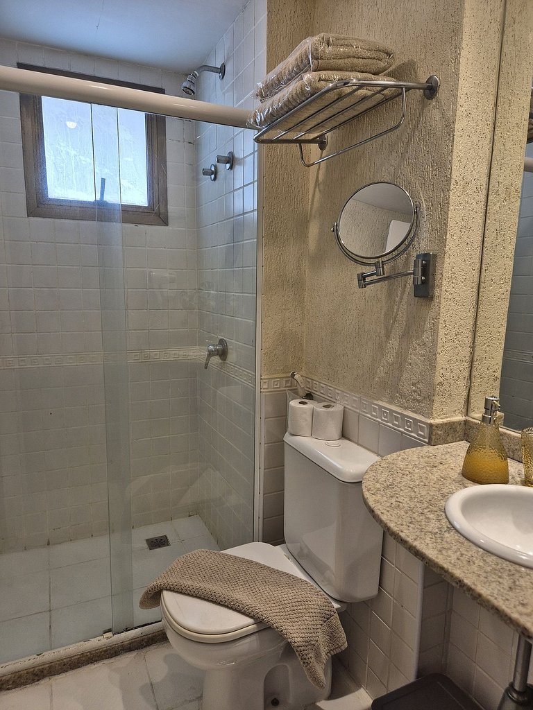 flat a 2 min da praia de copacabana e ipanema