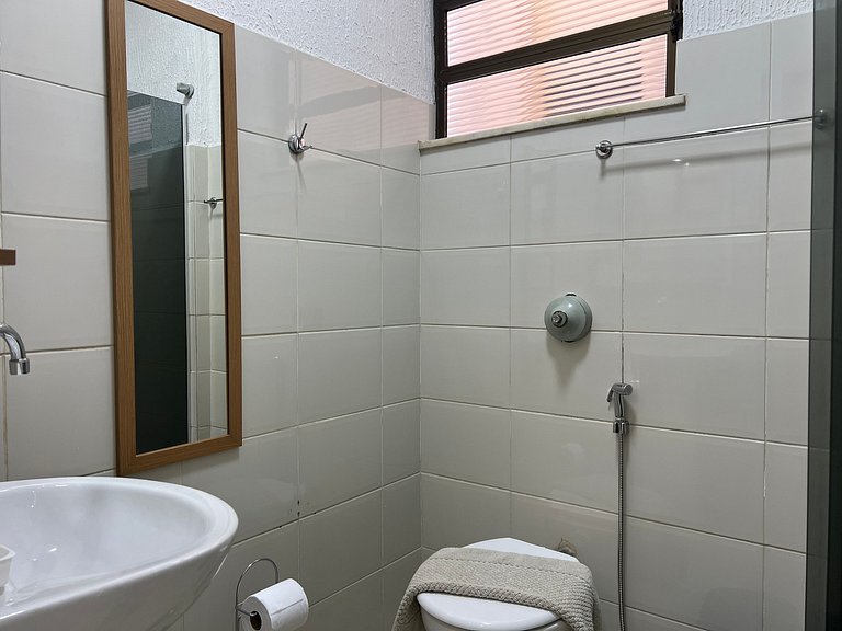 Tranquilo apartamento em copacabana 2pax