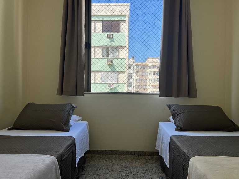 Tranquilo apartamento em copacabana 2pax