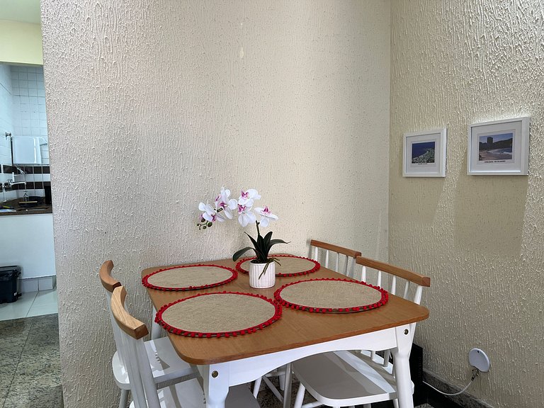 Tranquilo apartamento em copacabana 2pax