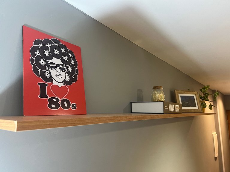 Charmoso Apto Reformado em Copacabana 165