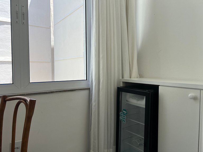 Studio moderno em Copacabana – conforto a 5 minutos da praia