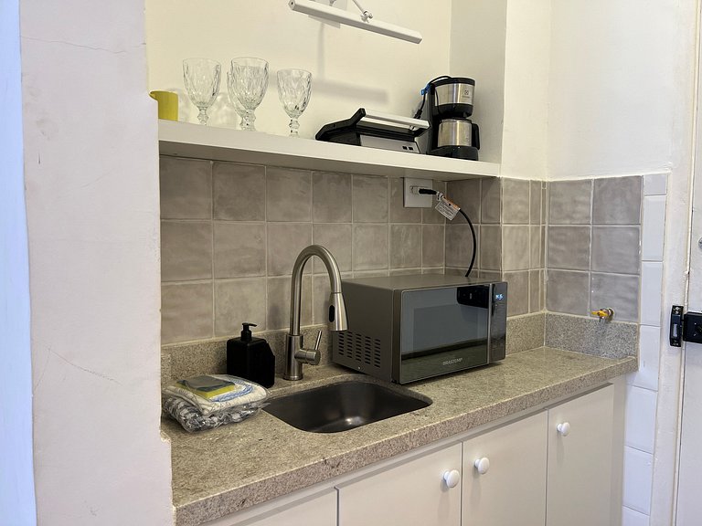 Studio moderno em Copacabana – conforto a 5 minutos da praia