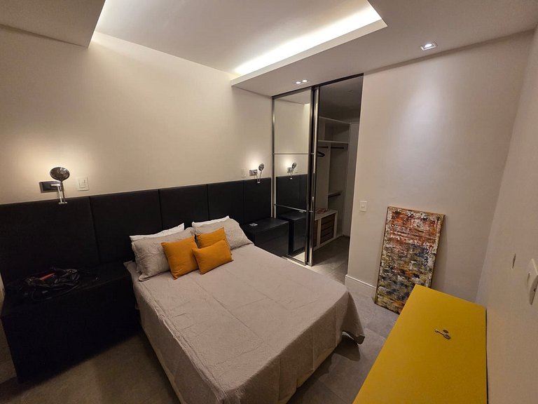 Apto 2 quartos no Leblon com suíte e conforto 184