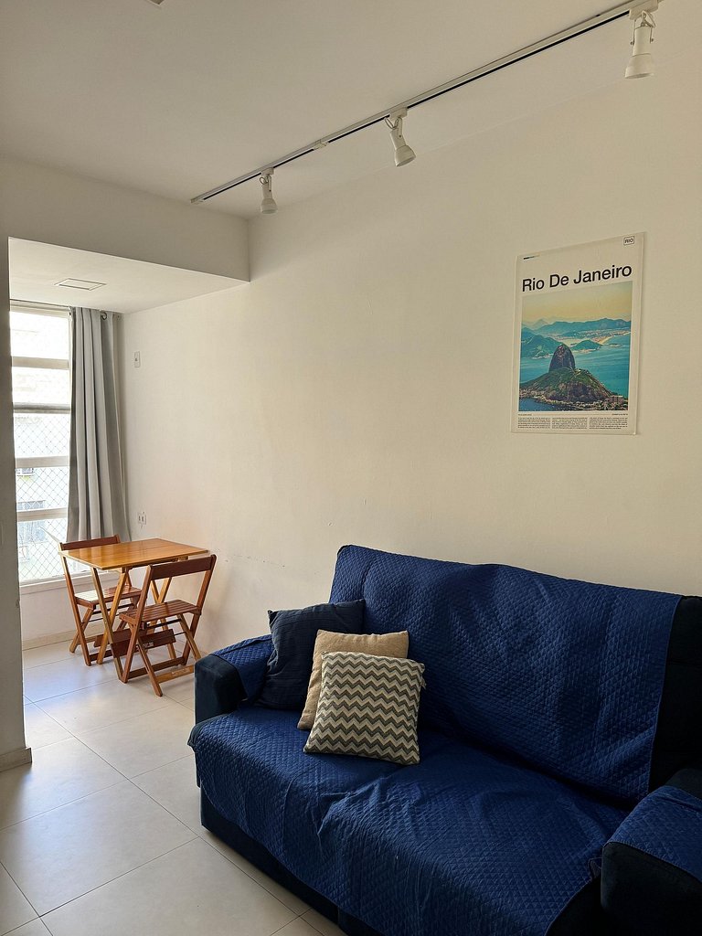 Prado 335 a 400 metros da praia!