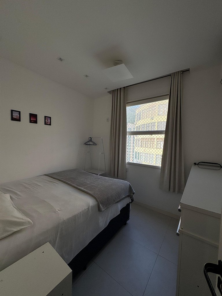 Prado 335 a 400 metros da praia!