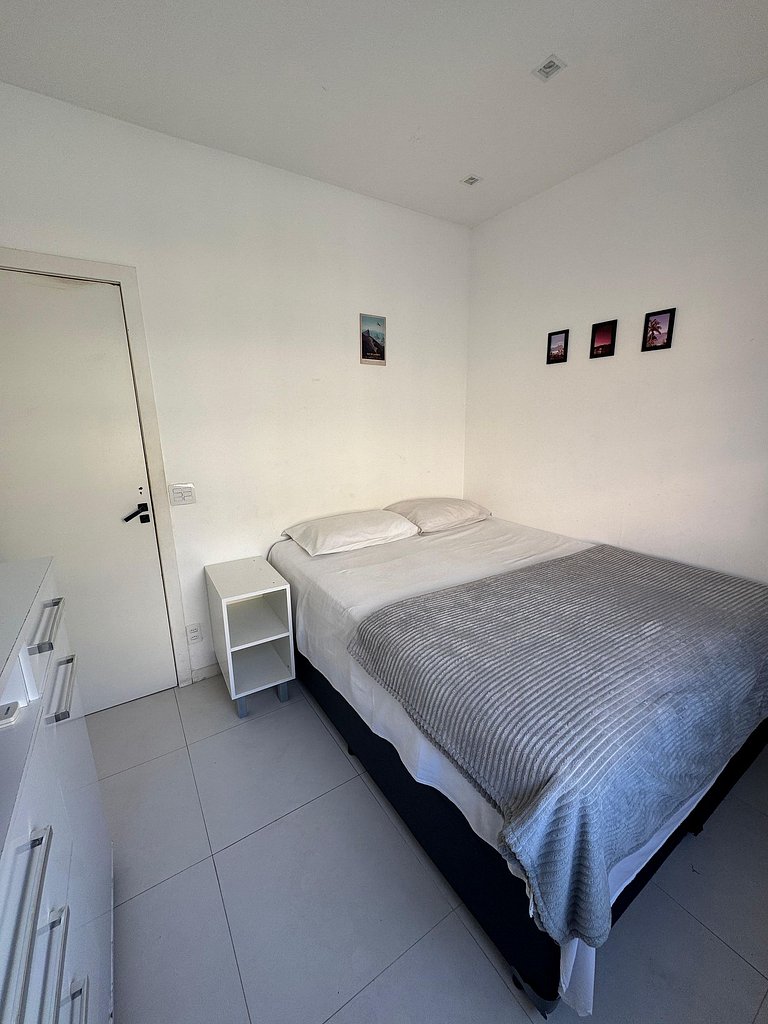 Prado 335 a 400 metros da praia!