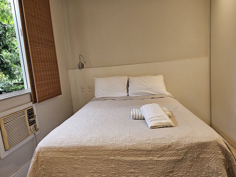Apto 2 quartos no Leblon com suíte e conforto 184